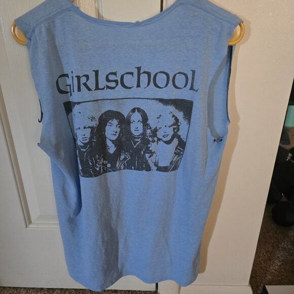 RARE 80s Girlschool Female Rock/Metal Band Orig. DIY Concert Cutoff T-Shirt S/M - Picture 2 of 11